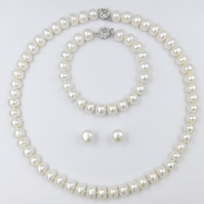 Lumière Pearl Necklace Set – FREE Matching Bracelet & Earrings Included