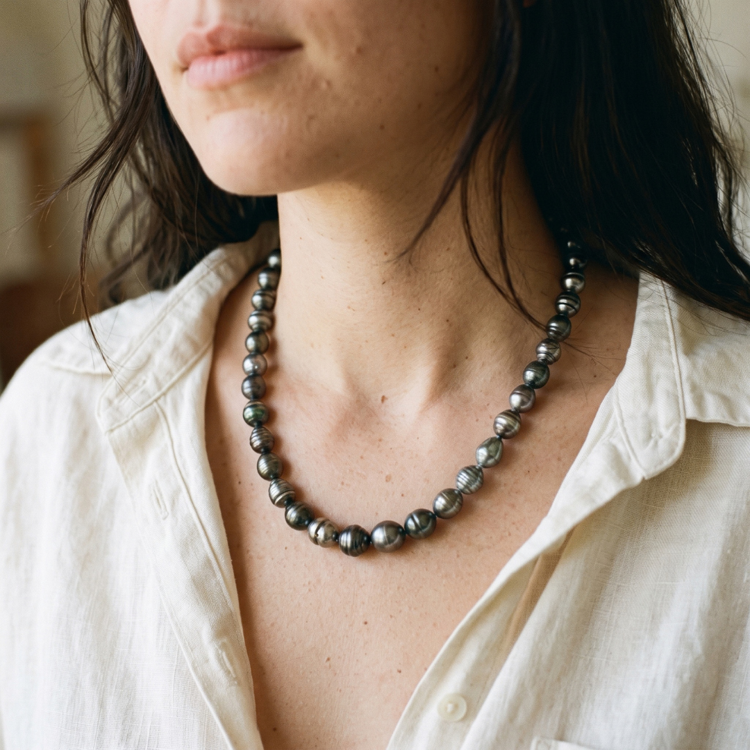Noire Tahitian Circled Baroque Pearl Necklace 9.0–11.0mm