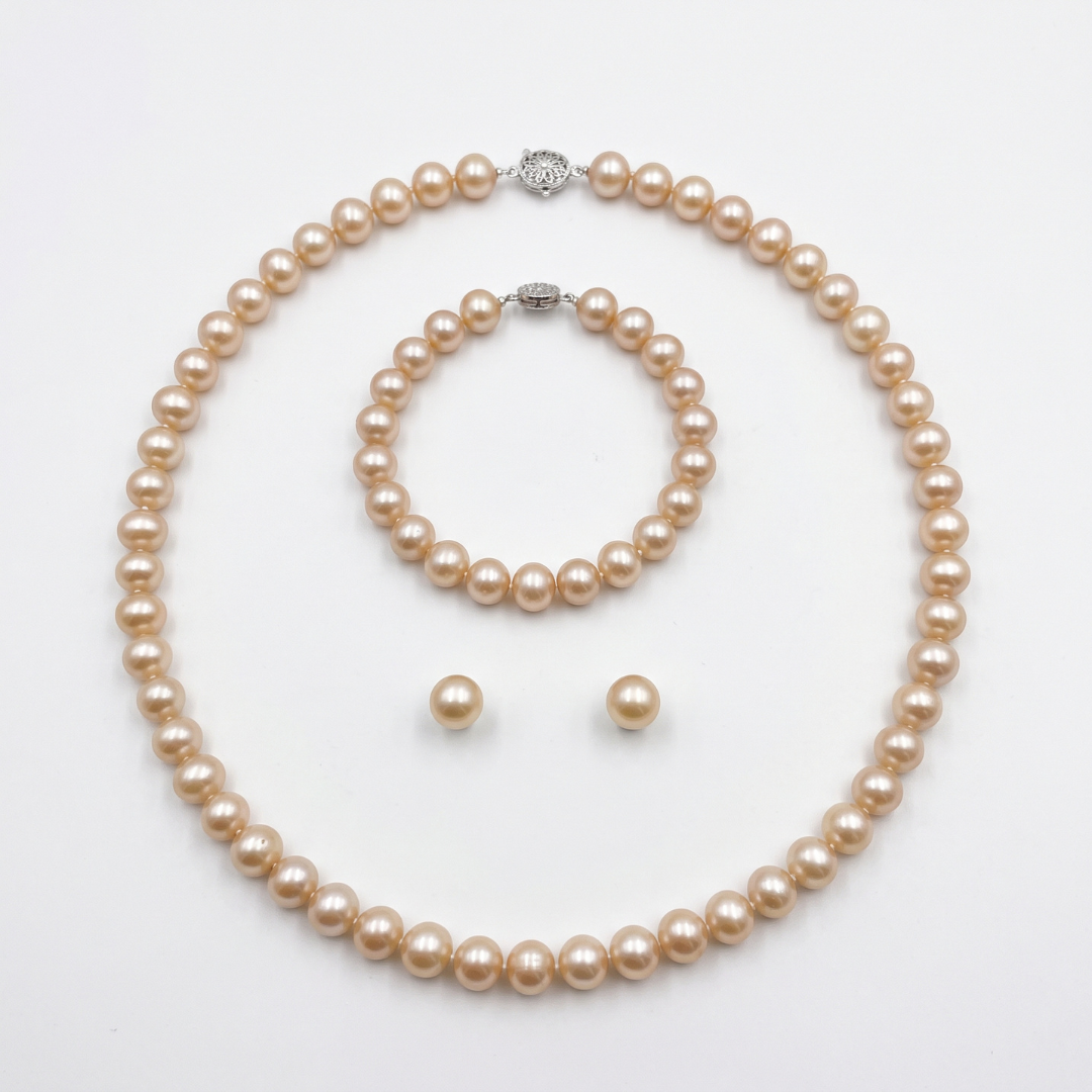 Lumière Pearl Necklace Set – FREE Matching Bracelet & Earrings Included