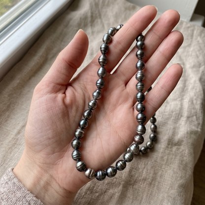 Noire Tahitian Circled Baroque Pearl Necklace 9.0–11.0mm