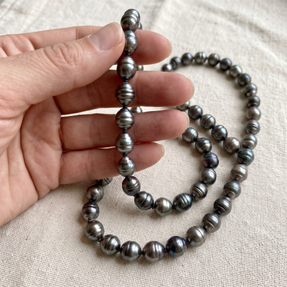 Noire Tahitian Circled Baroque Pearl Necklace 9.0–11.0mm