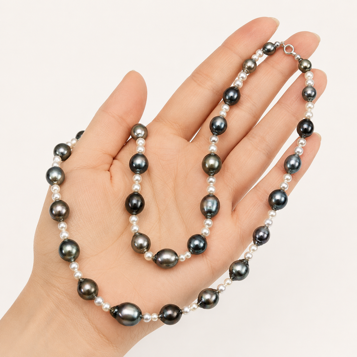 Moana Baroque Tahitian & Akoya Pearl Necklace – 8-11mm